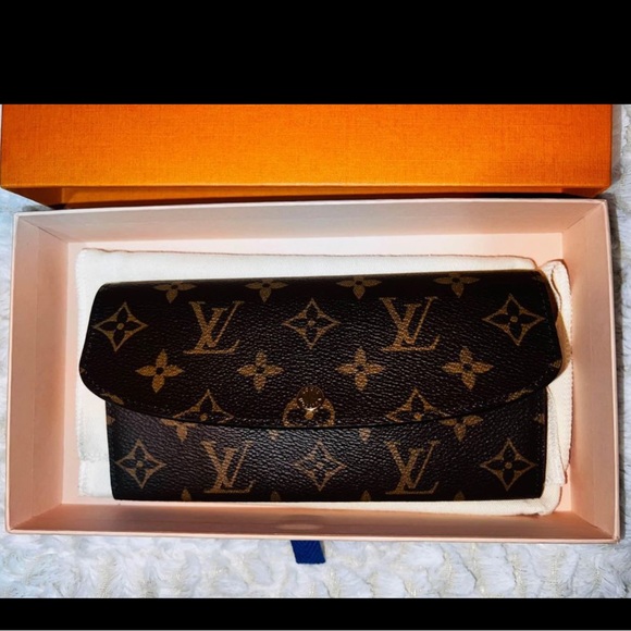 Louis Vuitton Emilie Wallet - Picture 4 of 10